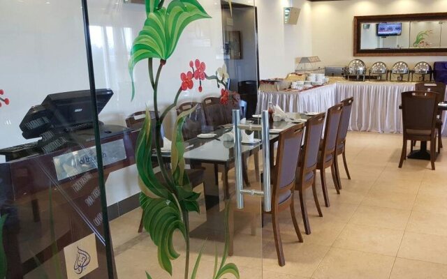 Reem Hotel Apartments
