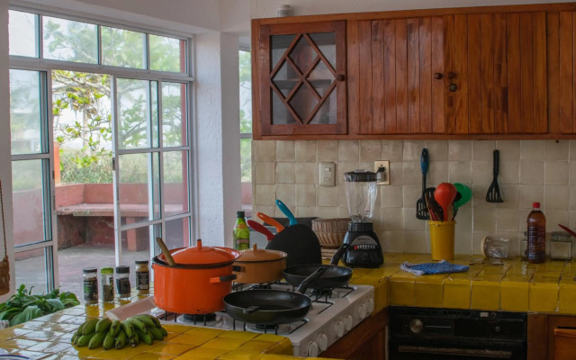 Casa Roja, Tecolutla (frente al mar)