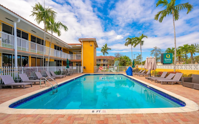 Quality Inn & Suites Airport/Cruise Port Hollywood