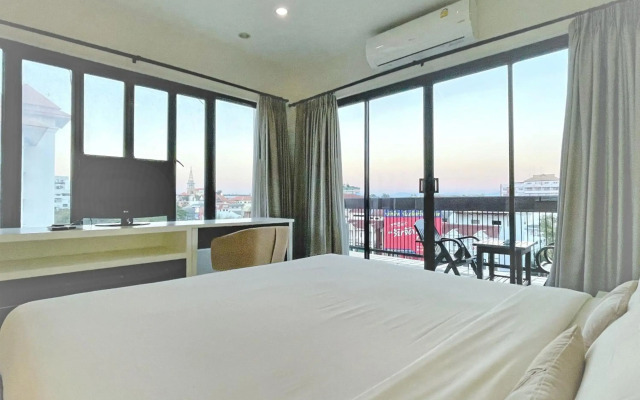 The Residence Hotel