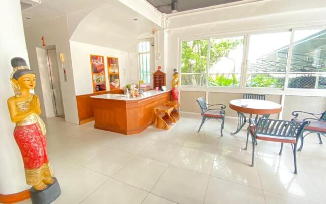 Sukcheewa Residence Phuket