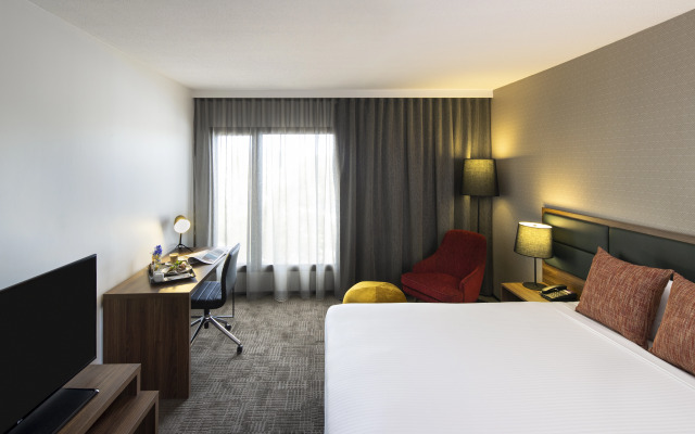 Novotel Sydney International Airport Hotel
