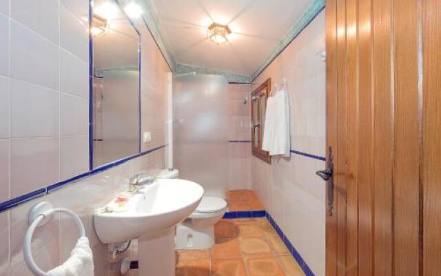 Caserio Del Colmenar