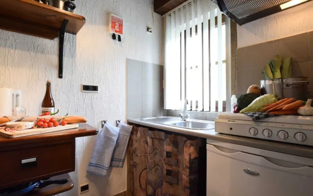 Peaceful Holiday Home in Houffalize With Fireplace