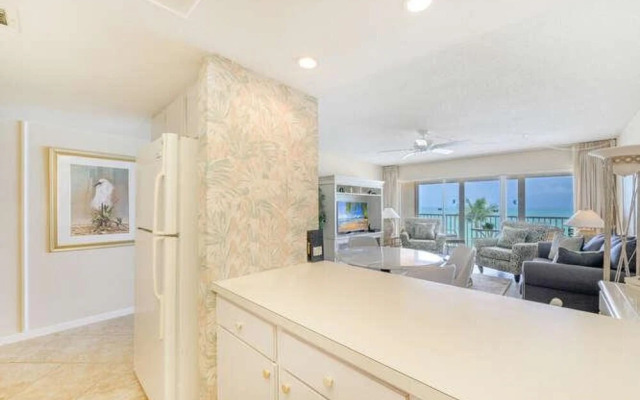 Sally s Dolphin Way Condo