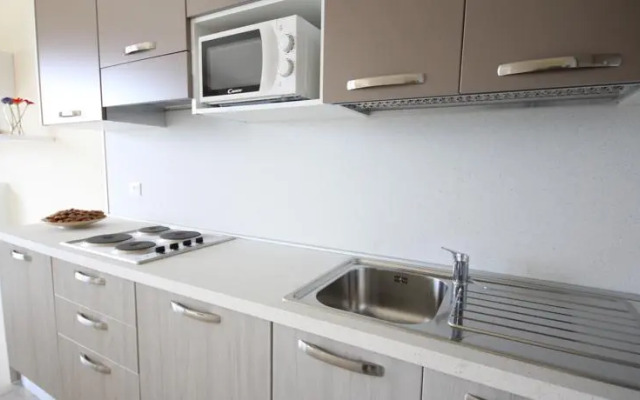 Holiday Beach Houses Nero DAvola