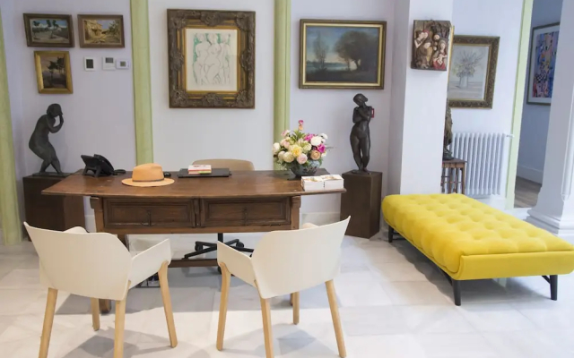 Hotel Oleum