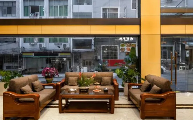 Taxing Hotel (Huangguoshu Waterfall Scenic Area) – Lobby – Anshun