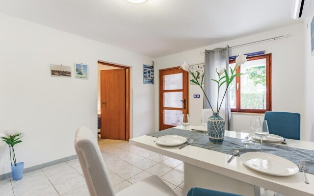 Awesome Home in Pula With Wifi and 2 Bedrooms