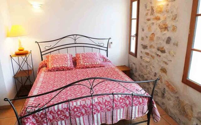 Écurie De Cucugnan. Chambres d'hotes