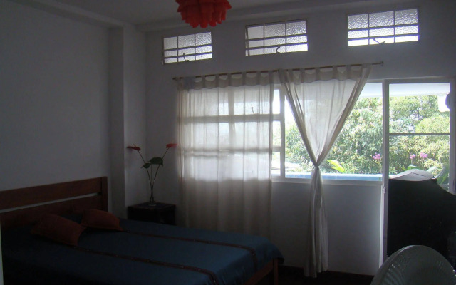 Jardin Azul - Casa Hotel