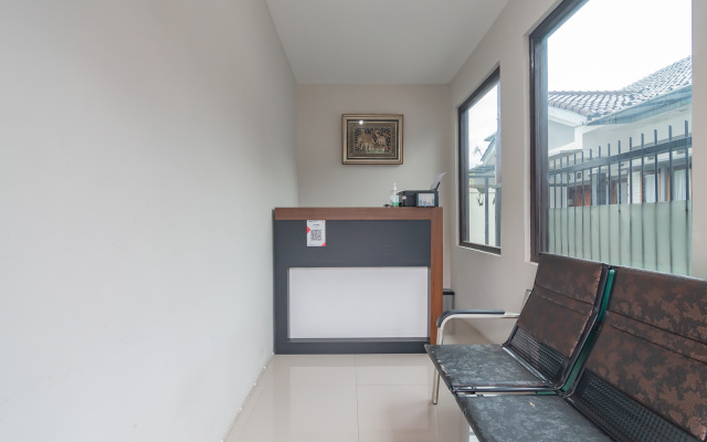 RedDoorz Syariah near Stasiun Cianjur