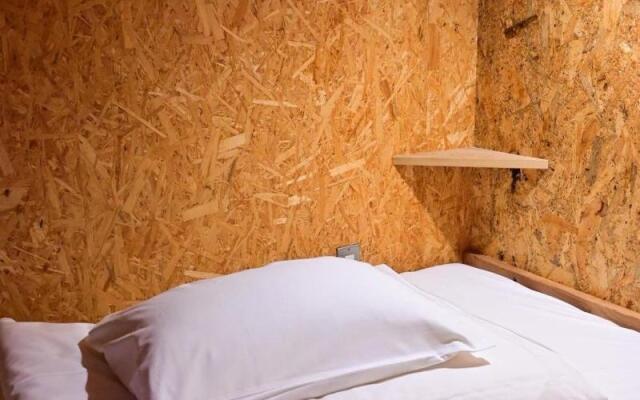 Kawaramachi Dormitory - Hostel