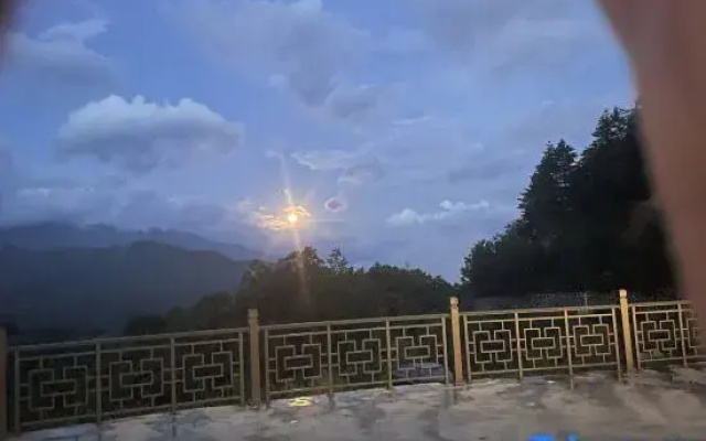 Shennongjia 31°N Yijing Luxury Mountain Homestay