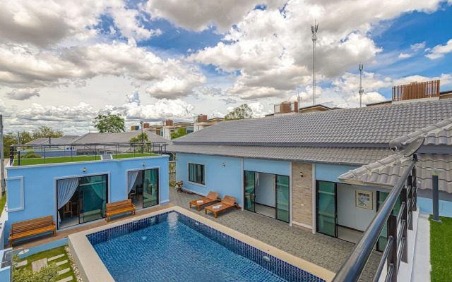 Amazing 4 Bedroom Private Pool VillaSPN3