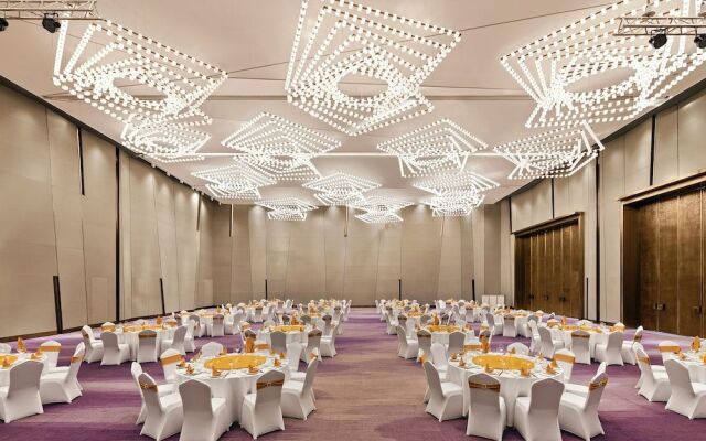 Sunshine International Hotel