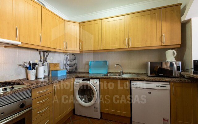 Sunset Apartment by Acasadascasas