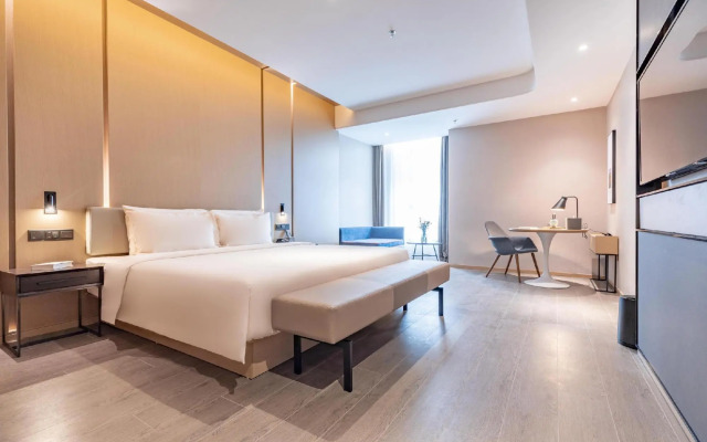 Atour Hotel Wuhan Donghu Yuejiazui