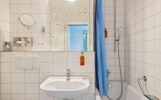 Hotel Merian Basel — Self Check-in