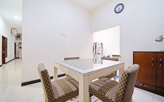 OYO 91342 Tatti Inn Syariah