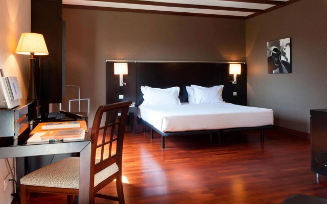 AC Hotel Palacio de Santa Ana by Marriott