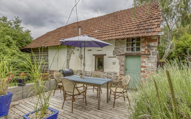 Cottage in Saint-Clair-sur-l'Elle with Garden and Barbecue