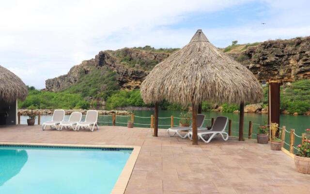 Beach Front And Beautiful 2 Bedroom Suite 21