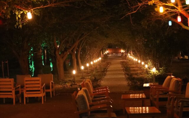 Eden Bungalows and Beach