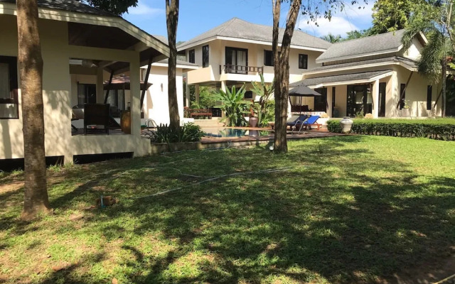 Phuchaofa Pool Villa