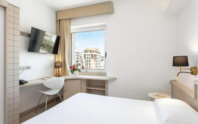 Hotel Carlo Felice