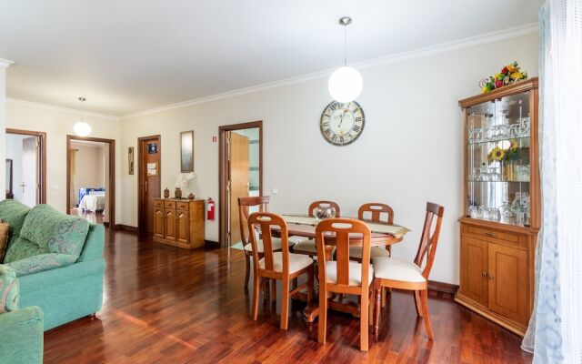 Feels Like Home Funchal Spacious Apartment with Balcony