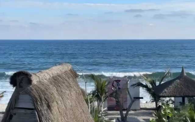 Lekki beach resort - 3bedroom penthouse