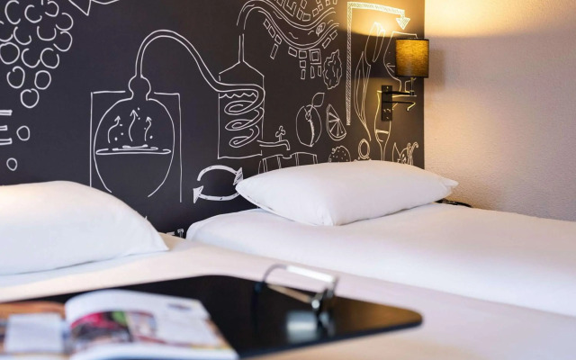 Ibis Styles Cognac