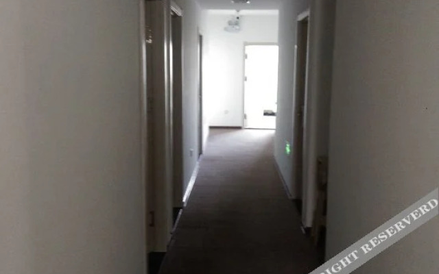 Qiqi Express Hotel