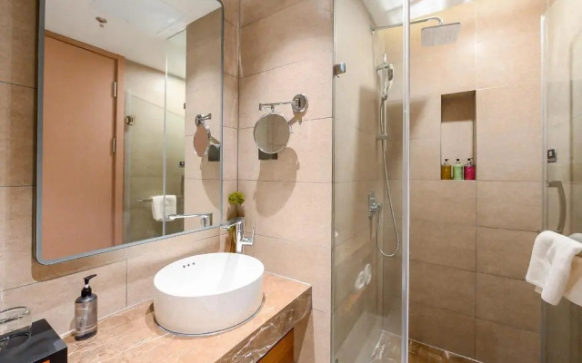 Homeinn Plus Hotel (Jinzhou Railway Station Renmin Street)