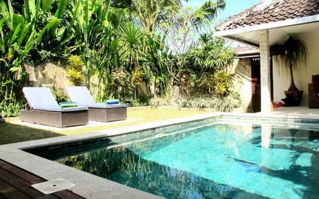 Bodat Villa - Legian
