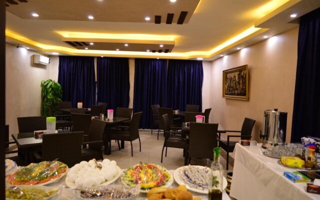 Al Jamal Hotel Suite