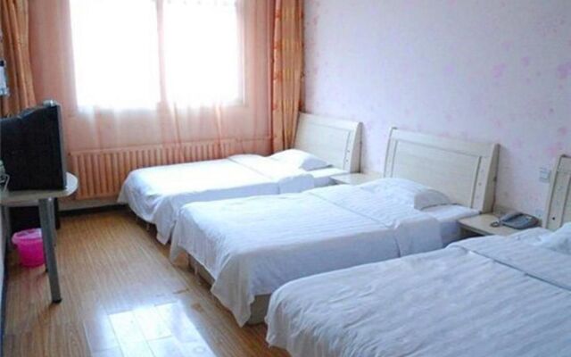 Yijia Hotel