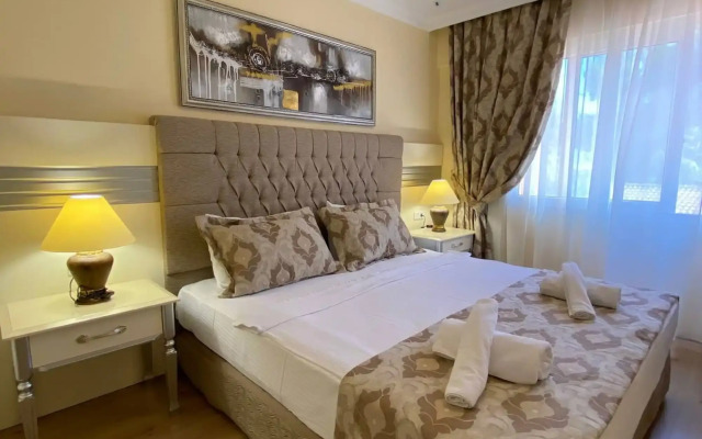 Pine Club Apart Hotel