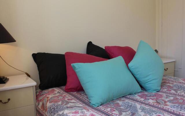 Cozy Summer House by the Beach