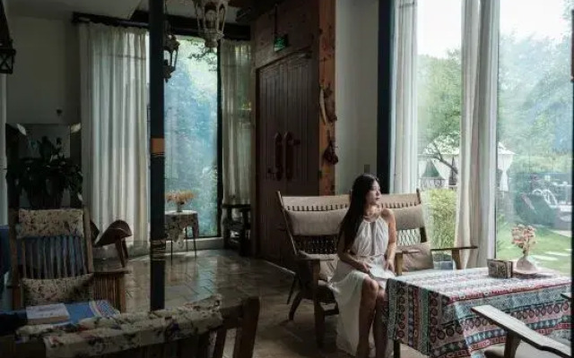 yunlu·Eighteen Miles Hotel