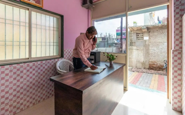 Shree Gajanan by OYO Rooms