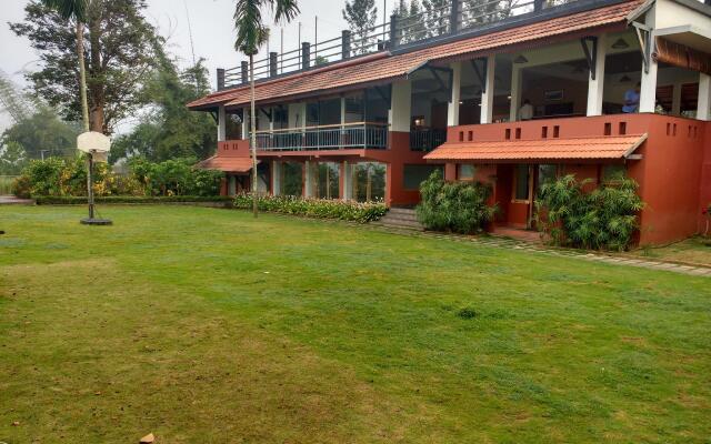 Vistara Resort