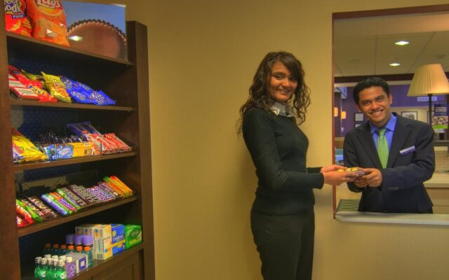 Hampton Inn & Suites Parsippany/North