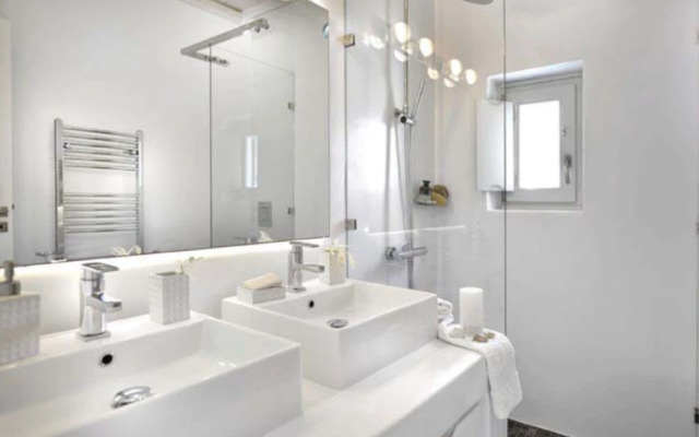 Villa True Elegance Mykonos, Agios Lazaros