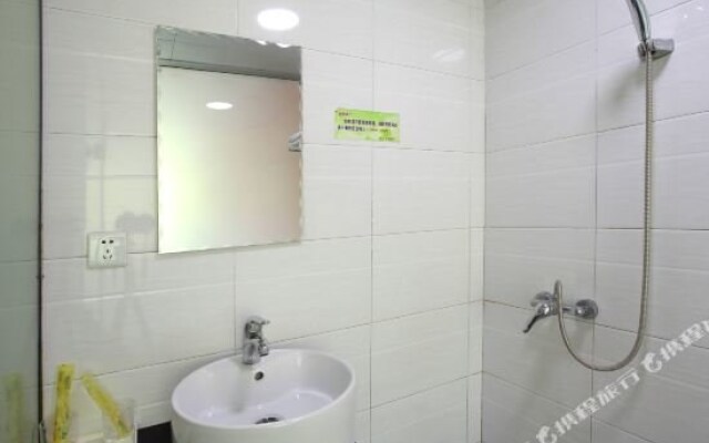 Jingzhou Xiangtai Hotel