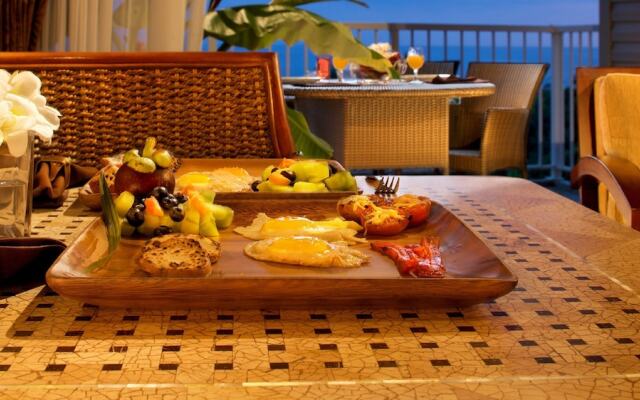 The Cliffs at Princeville by VRHost