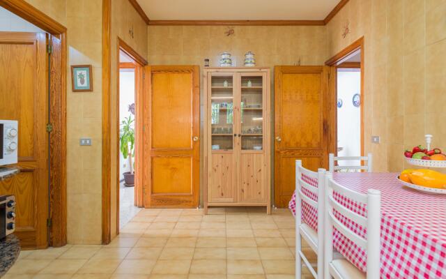 Agaete Pupe Home by Canariasgetaway