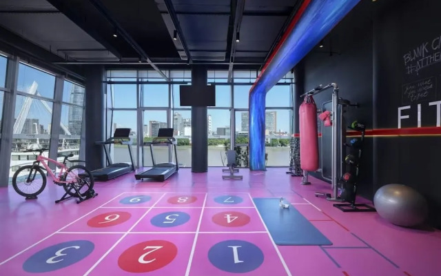 Moxy Ningbo Old Bund