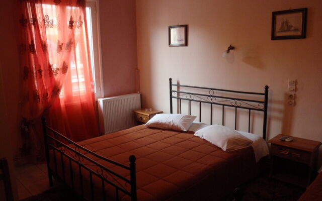 Hera Hotel